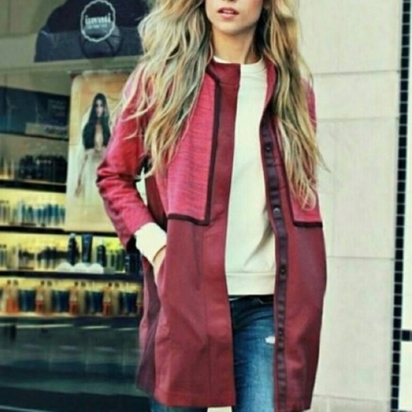 Lululemon Cocoon Car Coat Bumble Rust Berry
Size Small - Picture 4 of 16